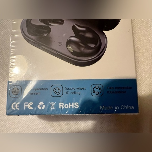 Portable wireless compact headphones Black iOS and android compatible NWT - Picture 2 of 6